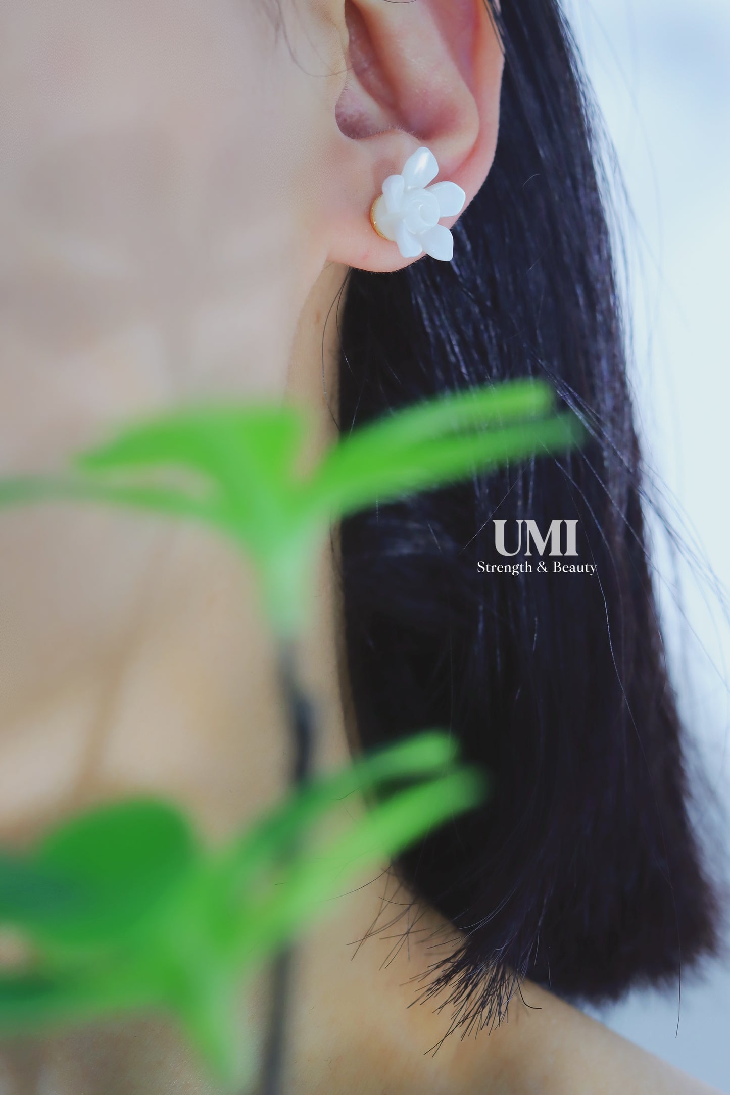 Shell Rose Stud Earrings