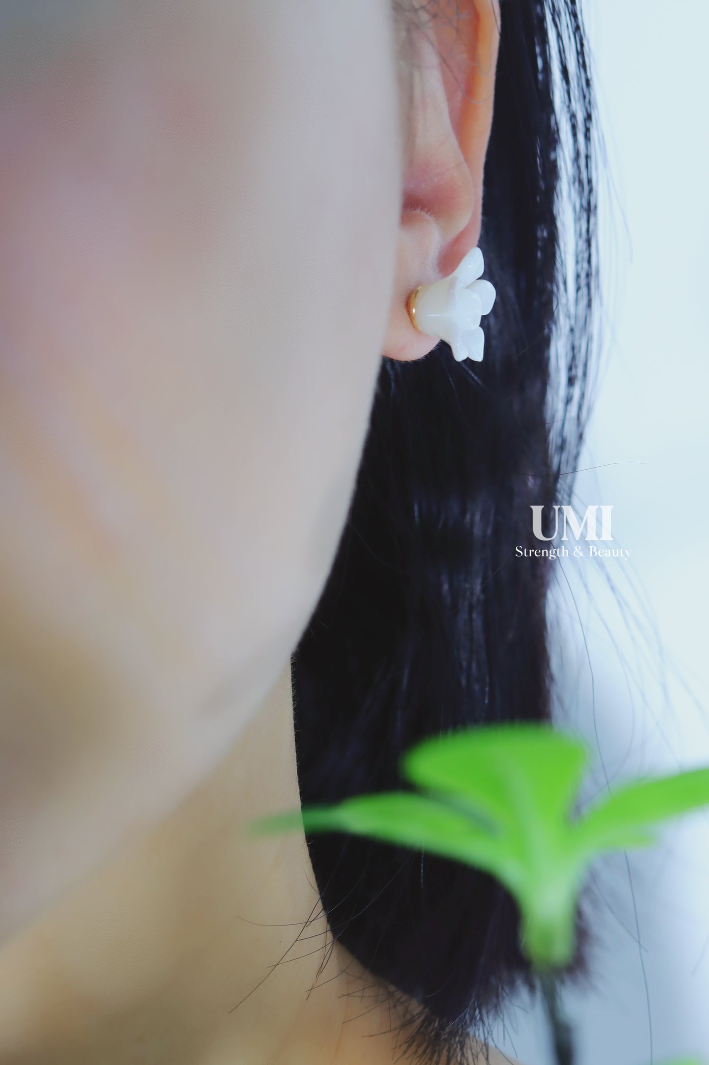 Shell Rose Stud Earrings