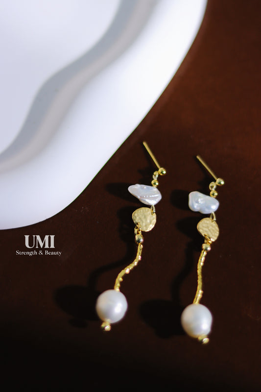 14K Gold Pearl Drop Earrings