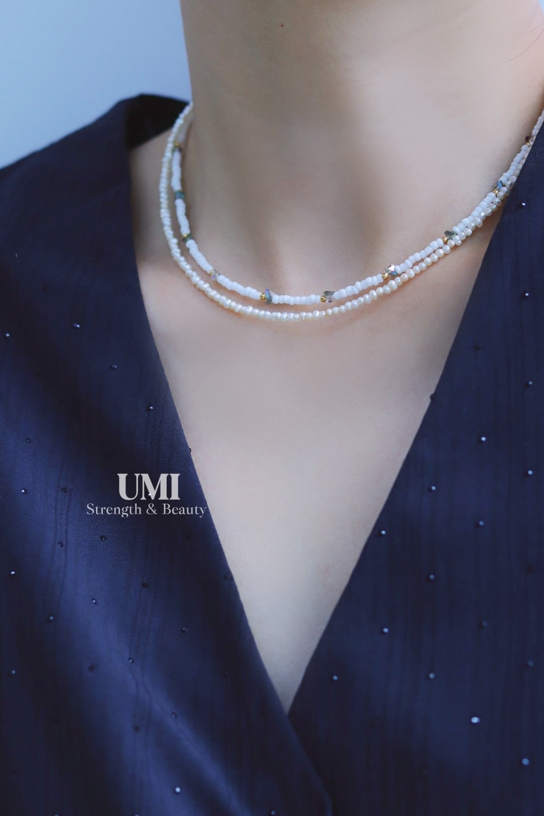 Thin Pearl Choker Necklace